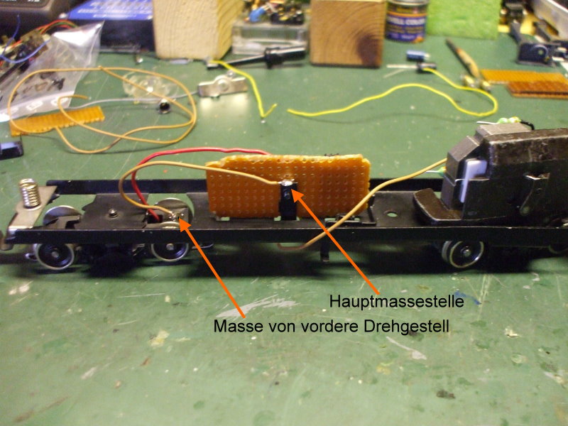 Decoder Einbau Märklin 3921 mit Schnittstelle 11136374px