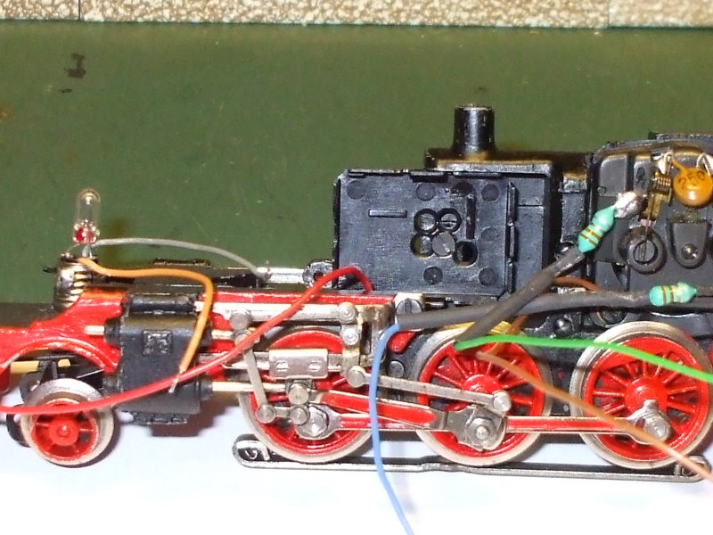 Decoder Loco2 Einbau in Märklin 3003/4 11951092ca