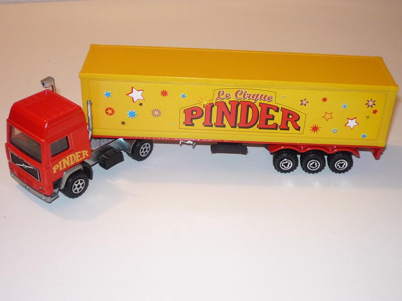 Les camion série 3000 Pinder. 12371665gh