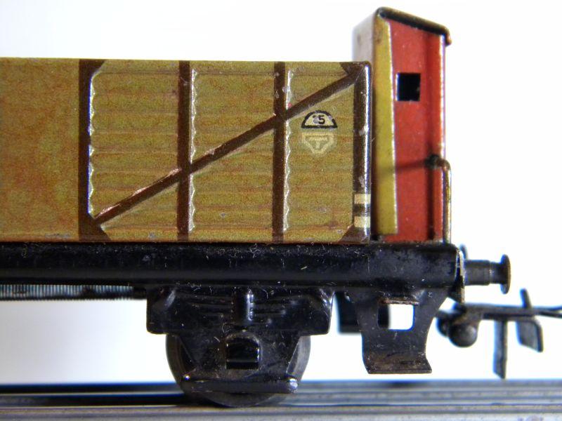 Märklin 371 Offener Güterwagen mit Bremserhaus 12527440yy