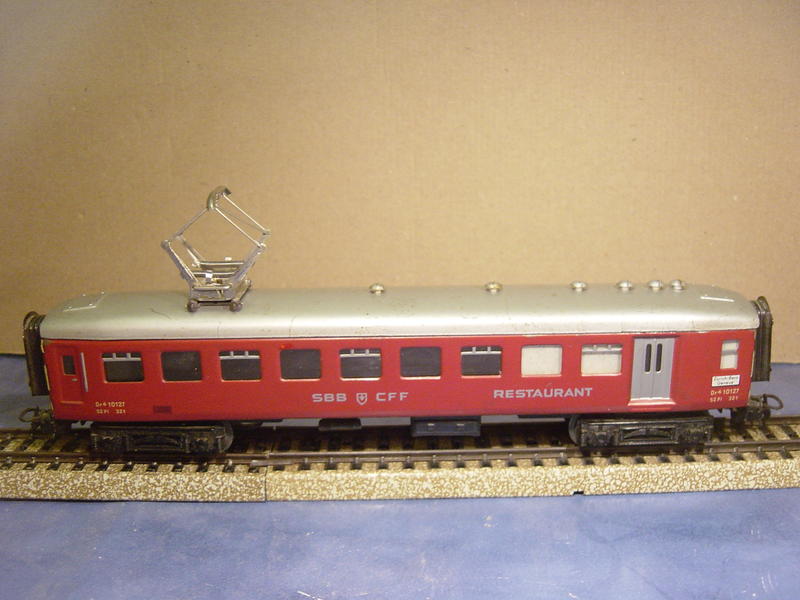 Leichtschnellzug-Speisewagen SBB (MÄRKLIN Art.Nr.4035) 12803664iq