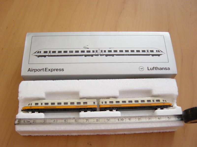 Lufthansa-Airport-Express BR 403 DB (Spur Z) 12906569nl