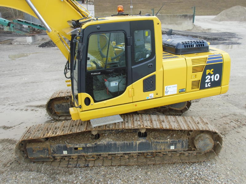 escavatore komatsu 17175077zh