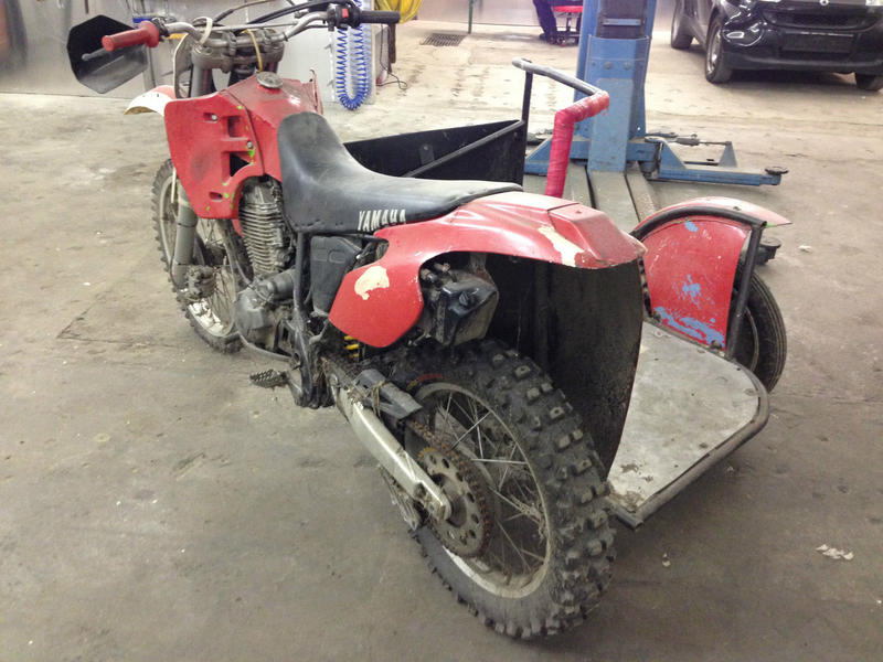 XT 600 Gespann Eigenbau  17298372km