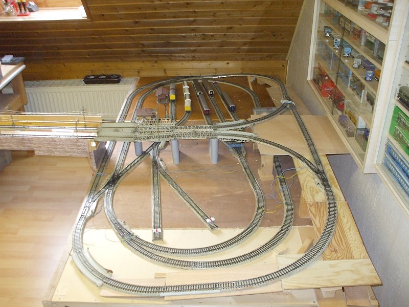 Neubau Märklin Spielbahn - Seite 6 17933291bi