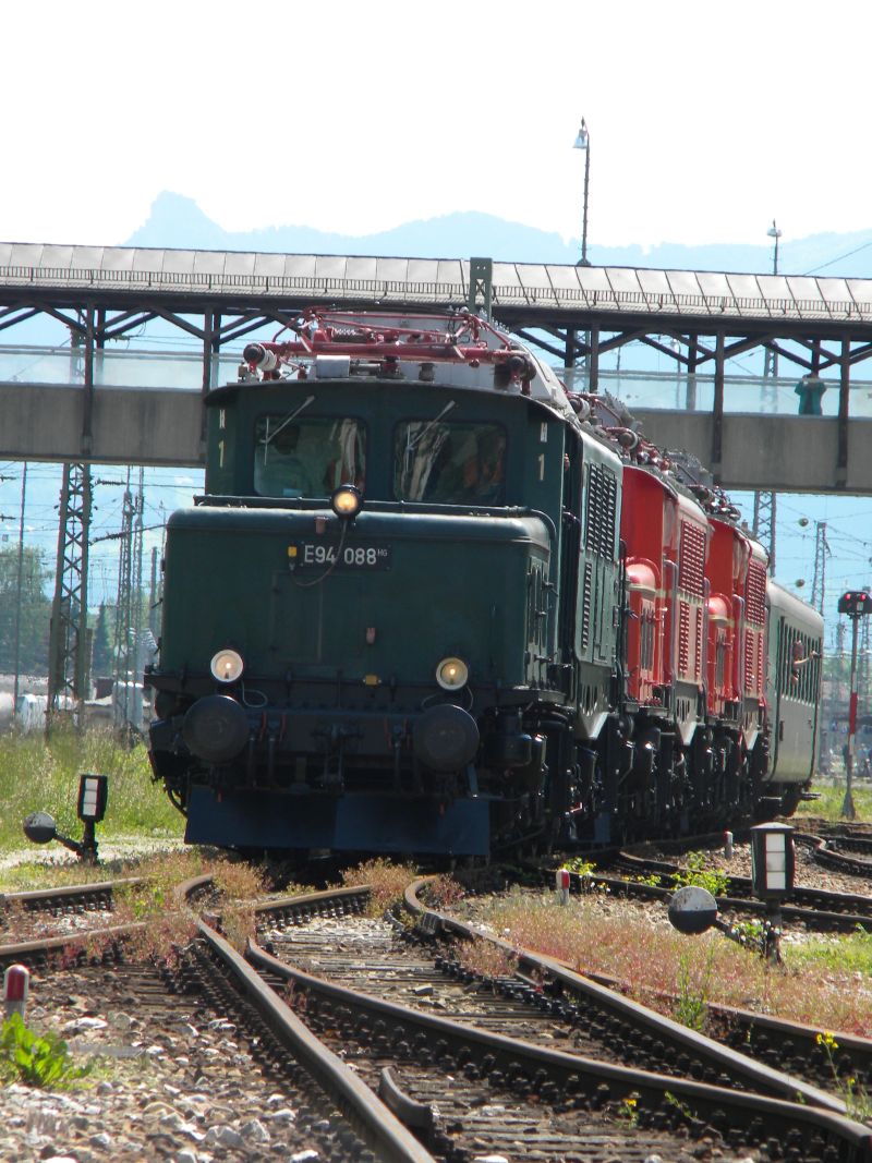 Krokotreffen im ehemaligen Bw in Freilassing (D) 18458095eb