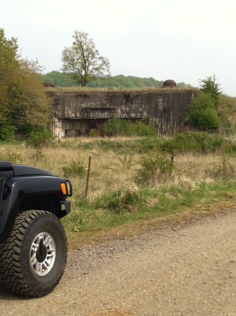 quelques images de ma virée près des anciens bunkers  18574234ov