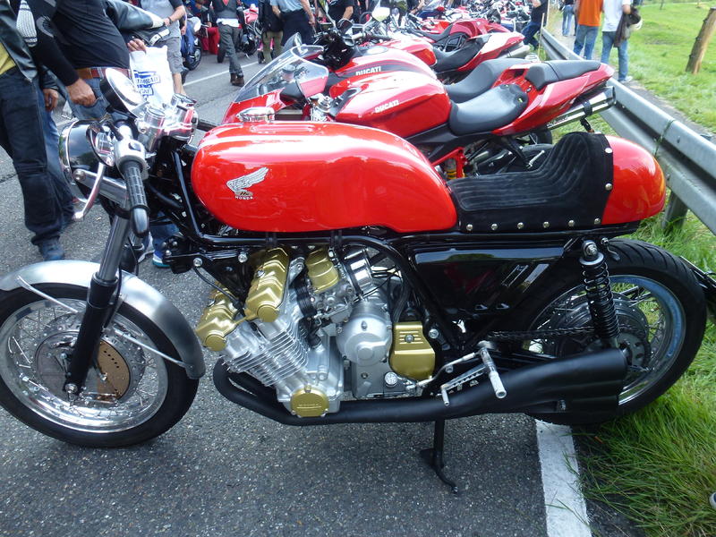 Café Racer Festival "Glemseck 101" pres de Stuttgart 19466170zi