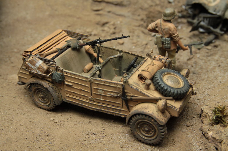 Kübelwagen Afrikakorps 1:35  19501837re