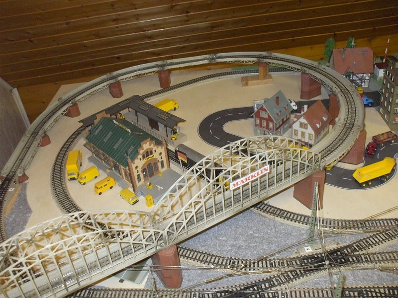 Märklin Spielbahn Glantal - Seite 2 19897151bm