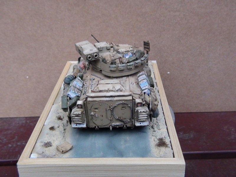 M2A2 Bradley   (Academy 1:35) 23748555ci