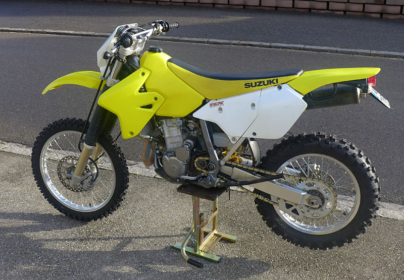 [Vendu] Suzuki DRZ400E de 2006 avec options 24381134cb