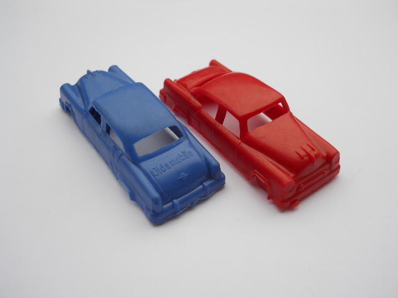 MPC Muiltiple Toymakers - Cars of all Nations 28142574xf