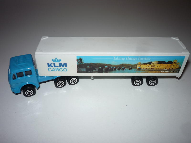N°361 Mercedes KLM Cargo 28463483yx