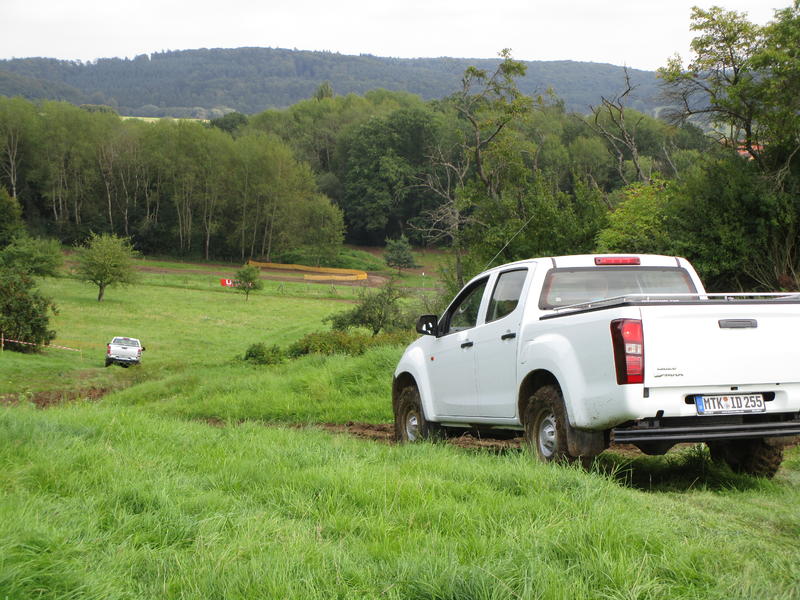 Isuzu Offroad Event, 26. August - Seite 2 30191718wn