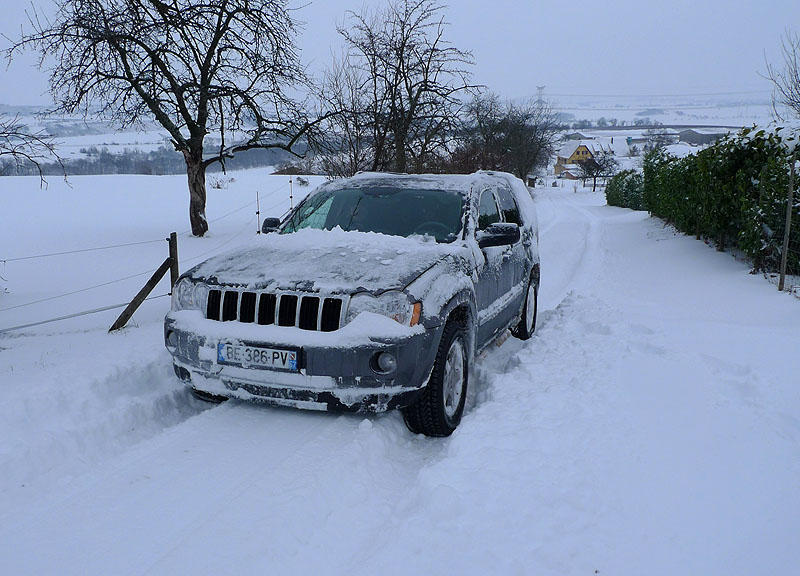 WK 5.7L HEMI V8 5945730