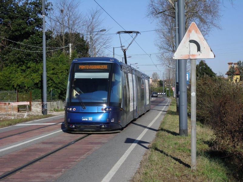 Elektrische Traktion im Stadtverkehr von Padua 7030788mdl