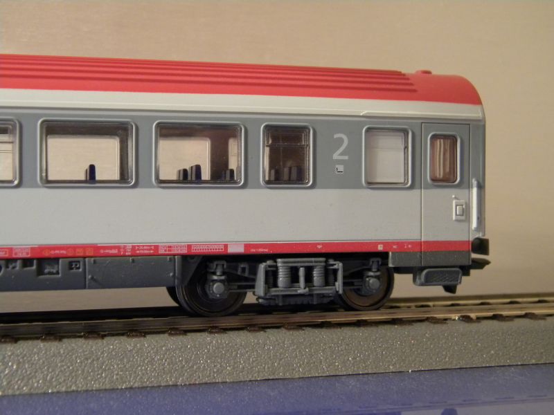 ÖBB-Reisewagen RIC  von PIKO 7097517bur