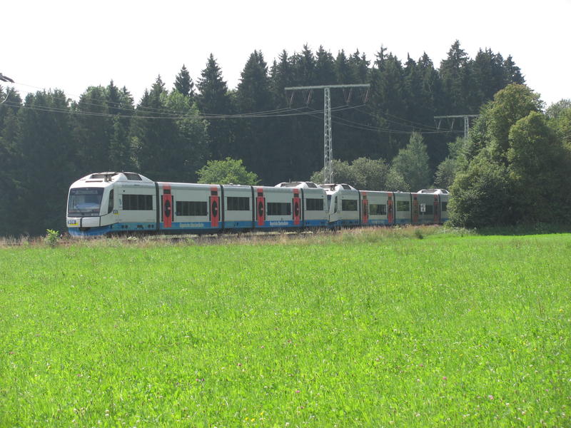 Dampfzug, BOB und Umleiterverkehr rund um Holzkirchen 7809813qbt