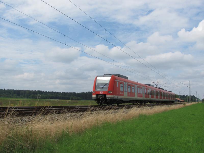 Dampfzug, BOB und Umleiterverkehr rund um Holzkirchen 7809863fod