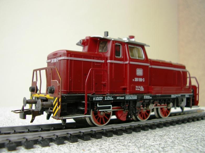 DB BR 260 von Fleischmann, Jouef,  Roco und Märklin 8063943rhu