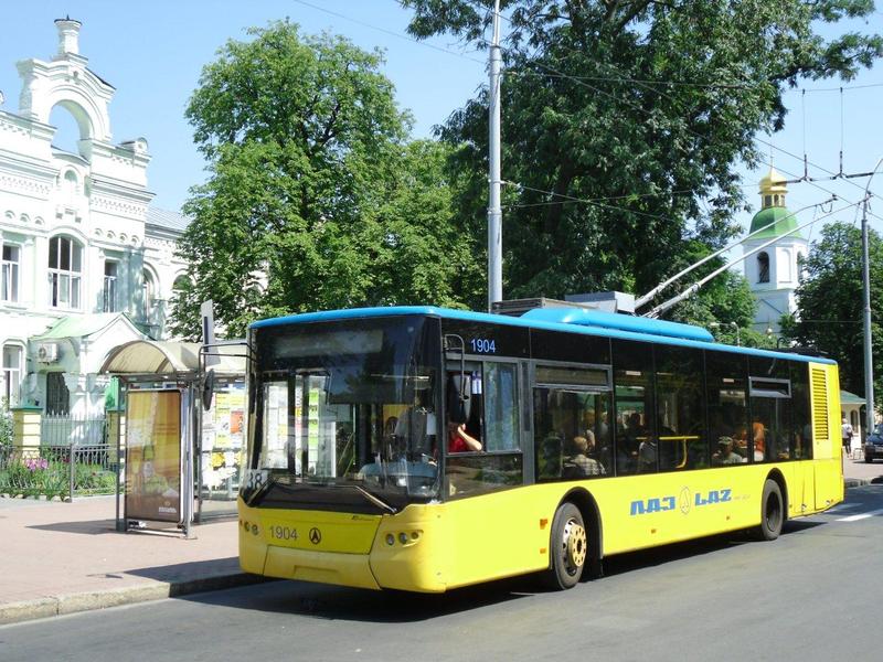 Kiew trolleybuses - the best way for sightseeing 8208935nkv