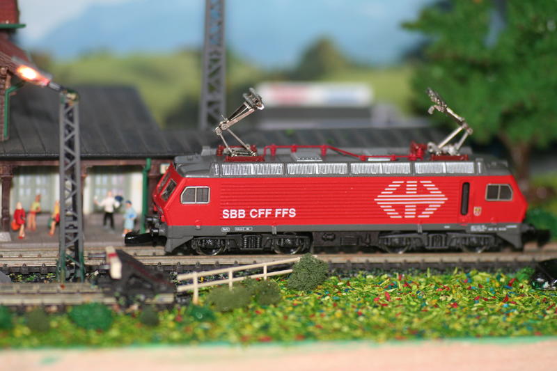 Re 4/4  IV der SBB (Spur Z) 8243742jla