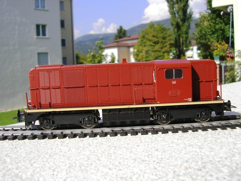 NS Serie 2400 Betriebsnummer 2445 braun 8309504sij