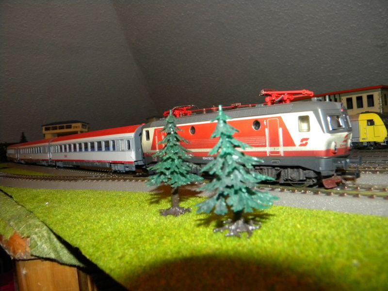 Kleinbahn E 1044.501 ÖBB orangerot/elfenbein 8907966fmq