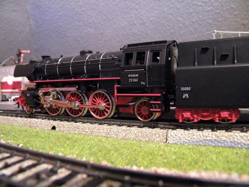 Nostalgieanlage - Versuch mit Märklin M-Gleisen und Märklin-Signalen - Seite 2 9095435rij