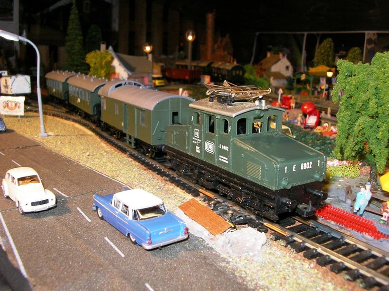 Die E 69 und ihre "Spielbahnvarianten" 9163038ted