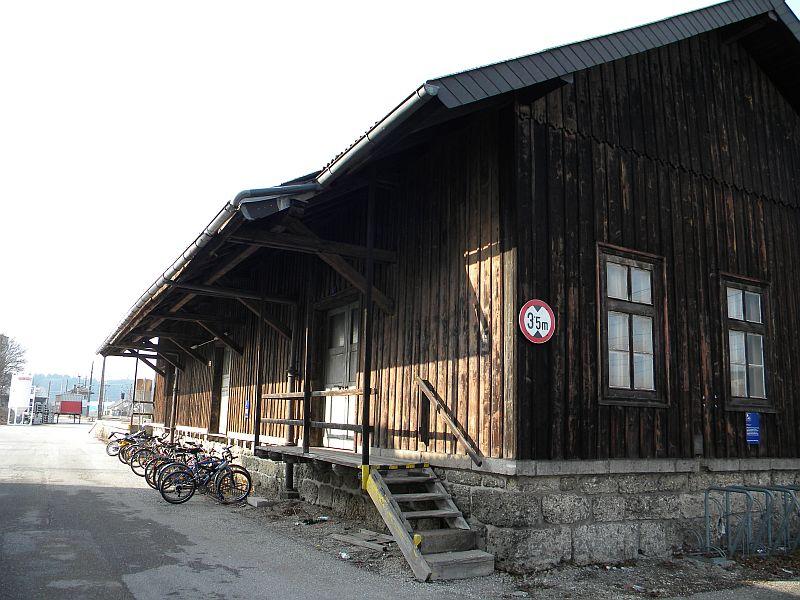 Bahnhof Redl-Zipf 9924801hvy