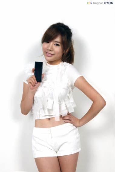 100201 SNSD LG Cyon Promotion Picture - 16 P Wj708