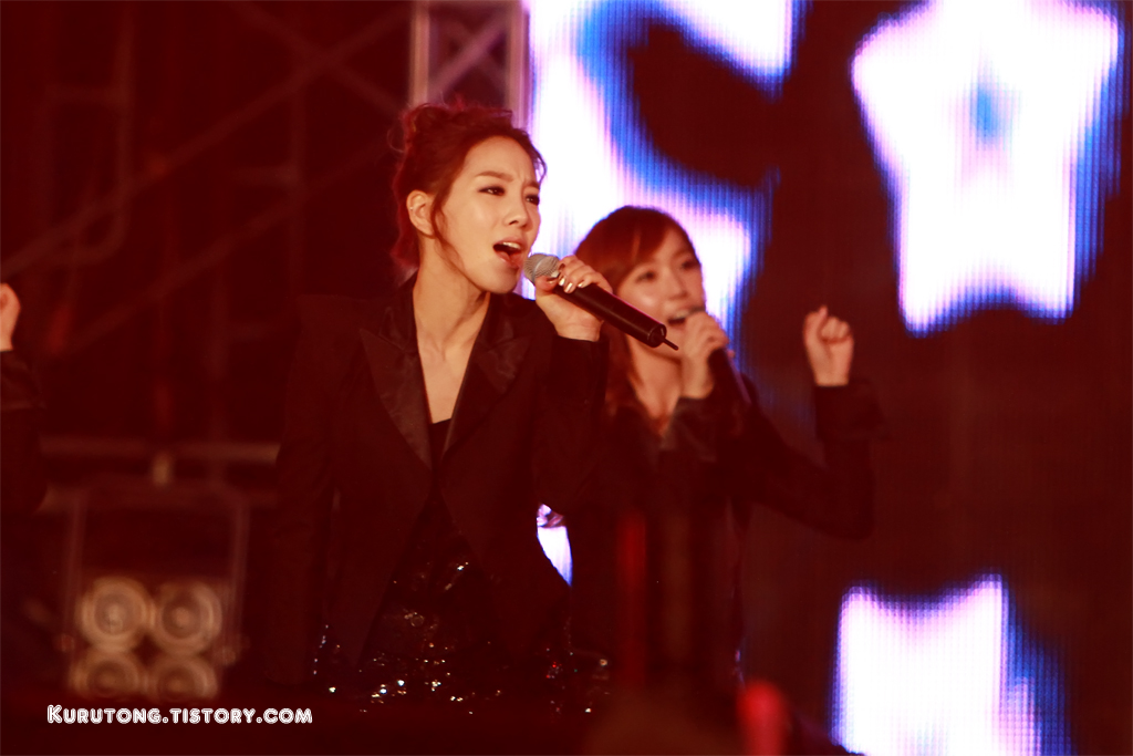 [CAP] 2011.10.08  SNSD en " GTB Big Concert 10th Anniversary of Changsha" Img_3228