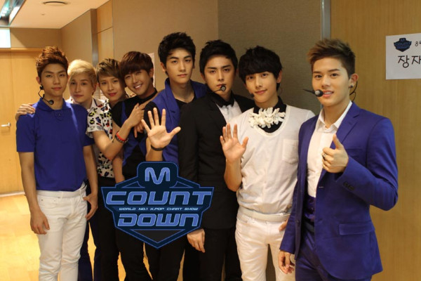 [OFFICIAL] 120809 ZE:A  @ MnetMcountdown Ah7iv9