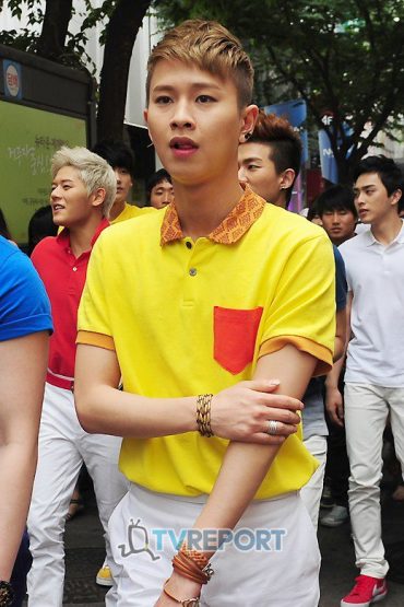 [EVENT] 120623 ZE:A Fighting project, Myeongdong Nainm