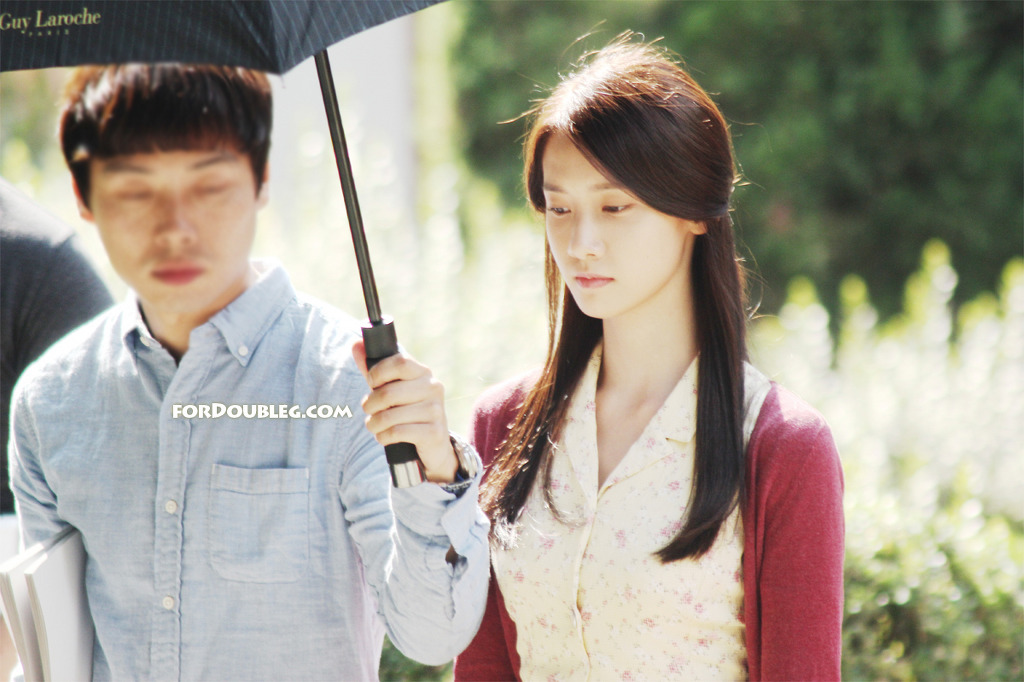 [CAPS] YOONA  "Love Rain"  Img_2842_