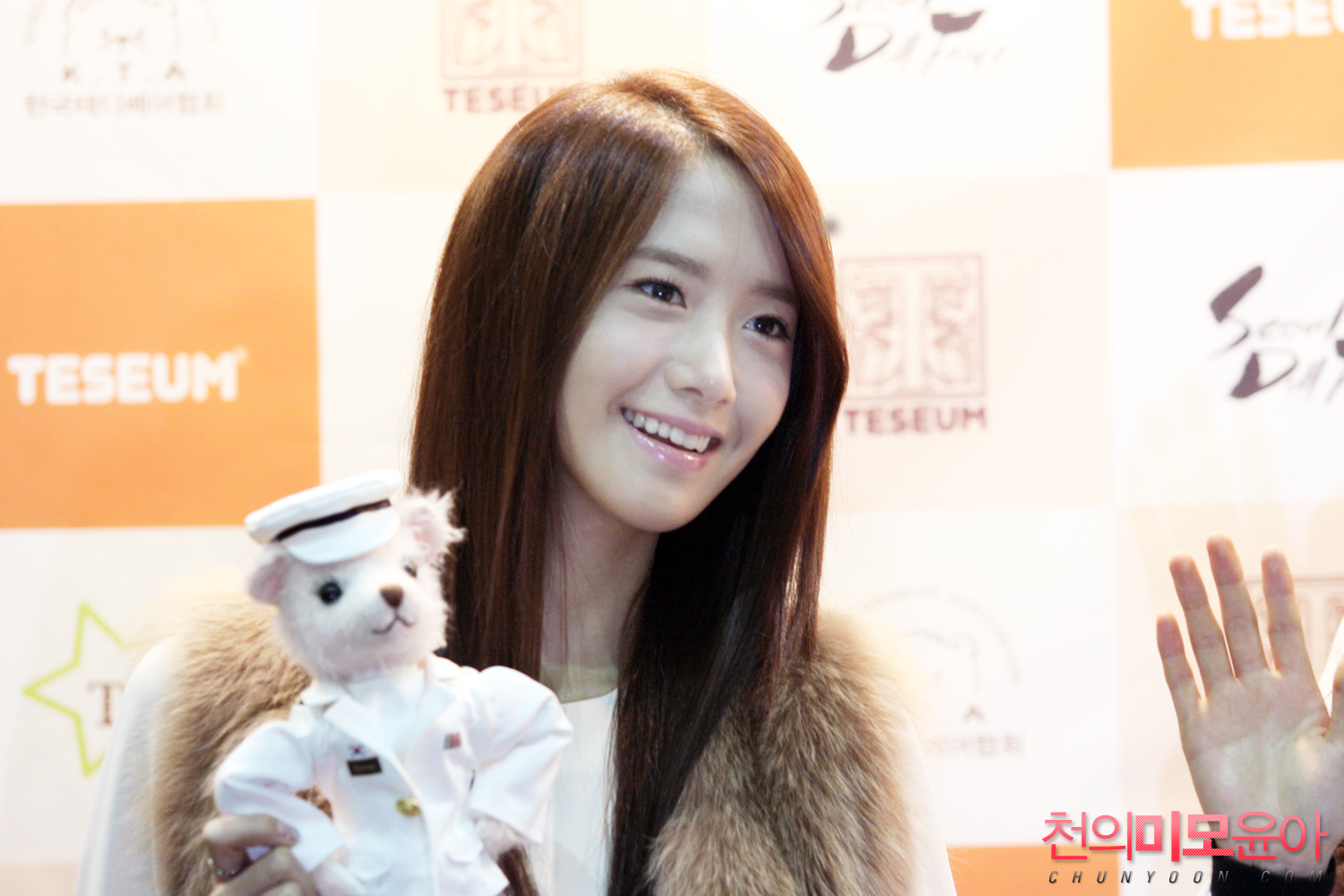 [CAPS] Yoongie  The 4th Seoul Doll Fair 2011 Xbh17