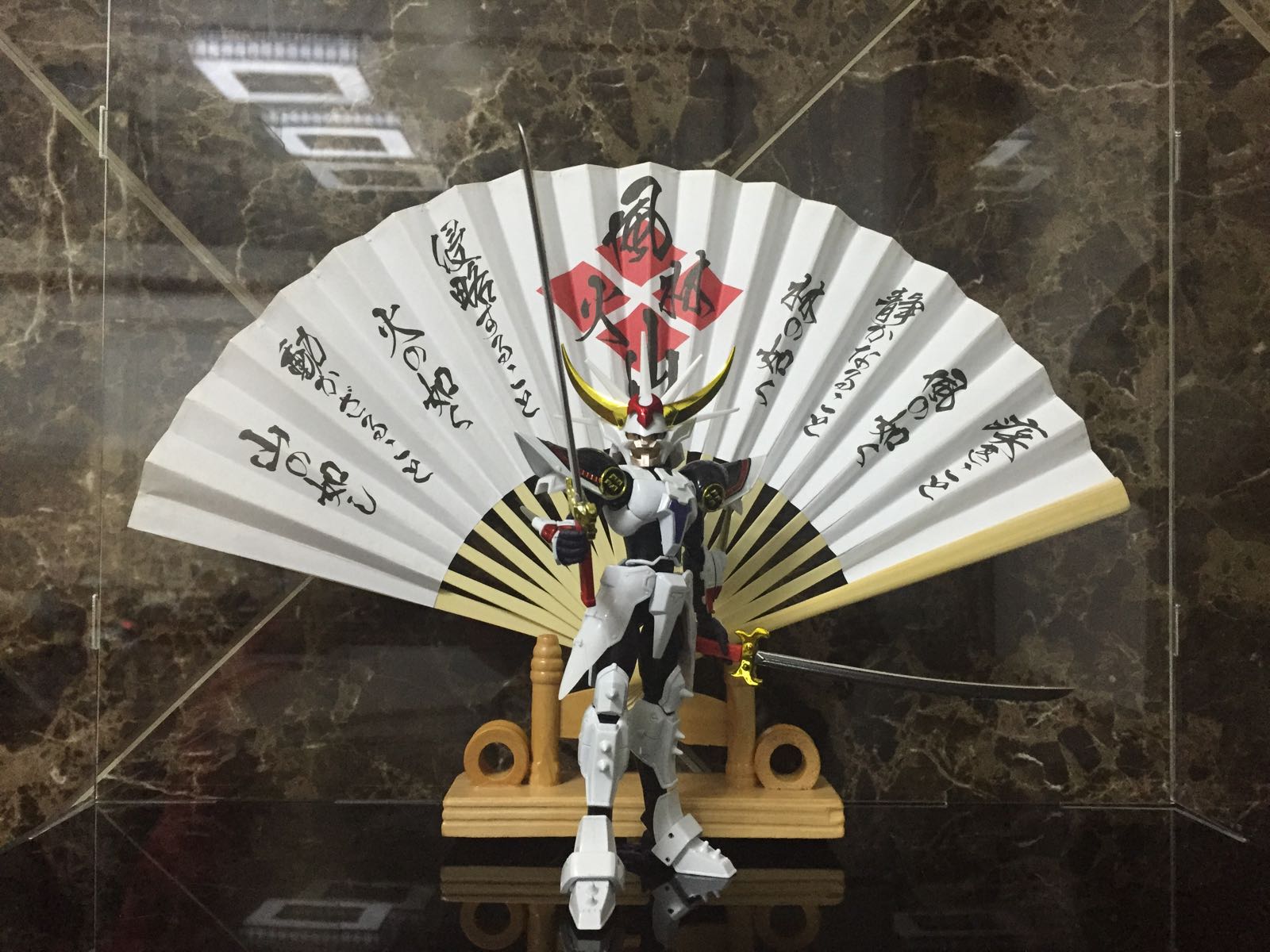 [ArmorFans / Metal Club] Samourai de l'Eternel (Yoroiden Samurai Trooper ) - Page 2 Lokk3