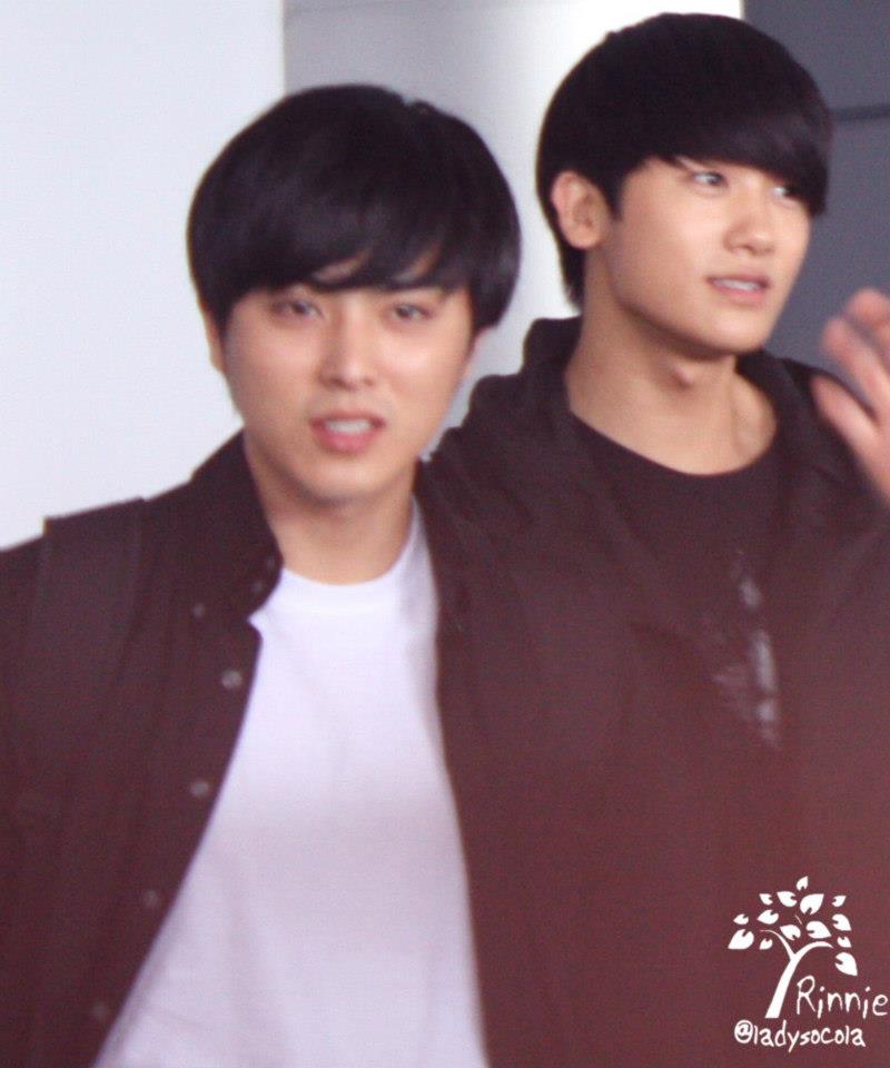 [OTHER] 121123 ZE: A @Tan Son Nhat airport & Hotel(Vietnam) 1070_504284082923954_1883208816_n