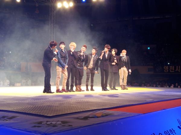 [PERF] 120407 The 1st Dojang dream-tree Taekwondo championship Opening Ap4amxpciaeghvz