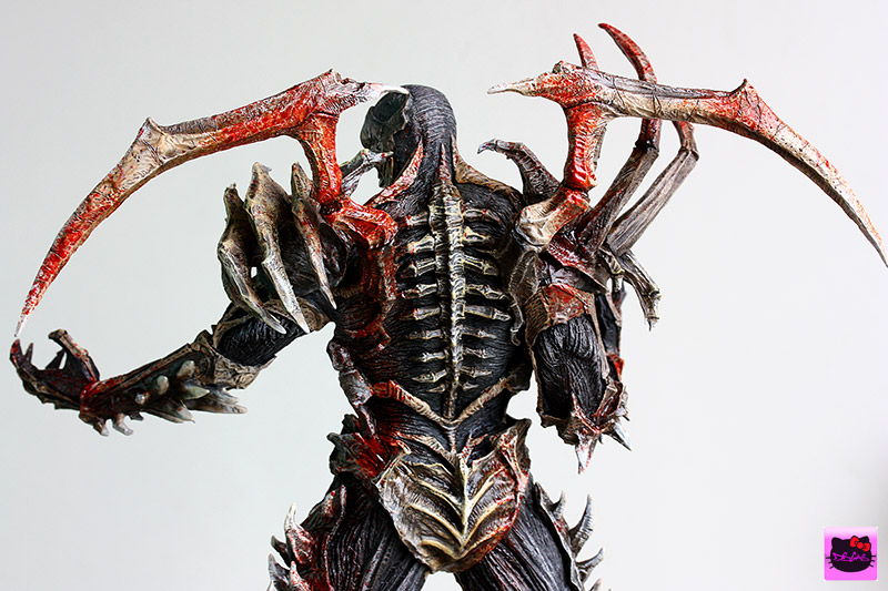 [McFarlane Toys] Collector Club Exclusive: Curse of Spawn Resin Statue Pd013