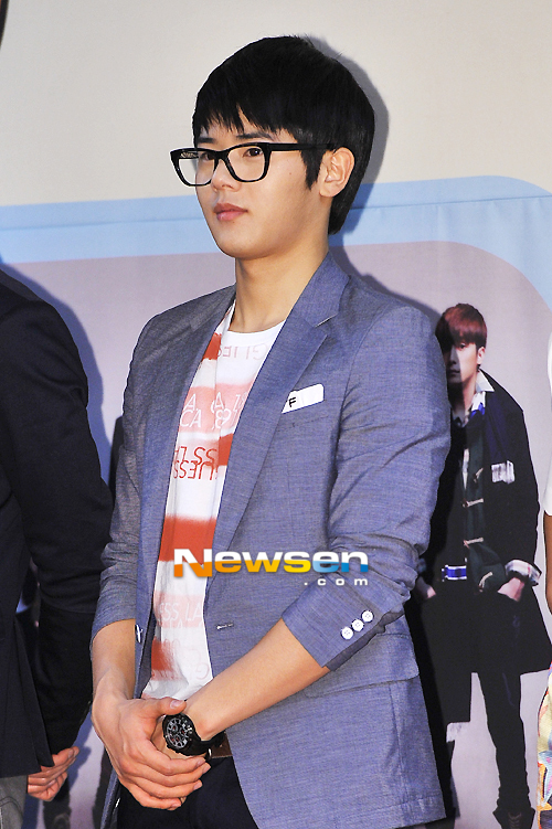 [NEWS] 120316 ZE:A For the Prevention of School Violence  Tumblr_m0zm8haeqe1qgigrl1