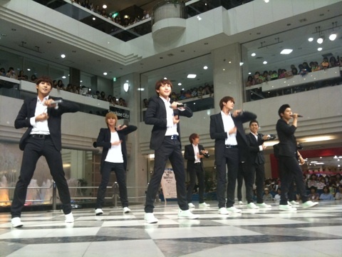 [OFFICIAL] 110901 Japan Blog Update O0480036011456490281