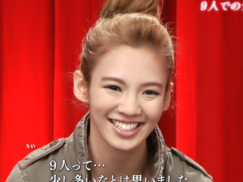 [SNSD] Caps' Hyoyeon NHK Music Japan;ม๊าสวยมาก 1307592419_hy4