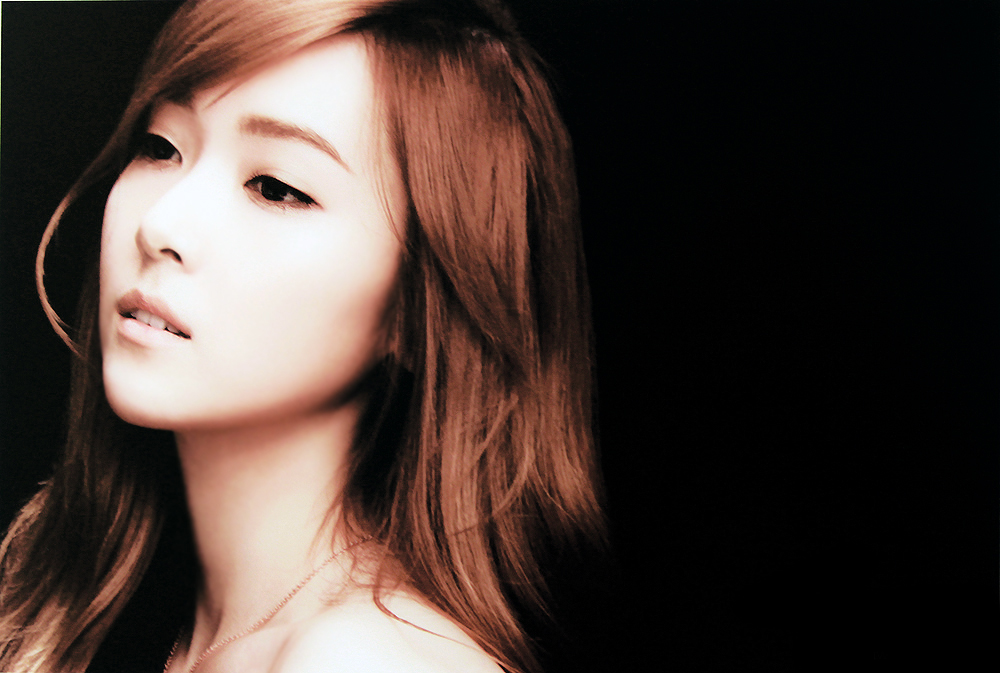   [PICS] Jessica @ exhibición Cartier Love 8245484030_db788349c9_o