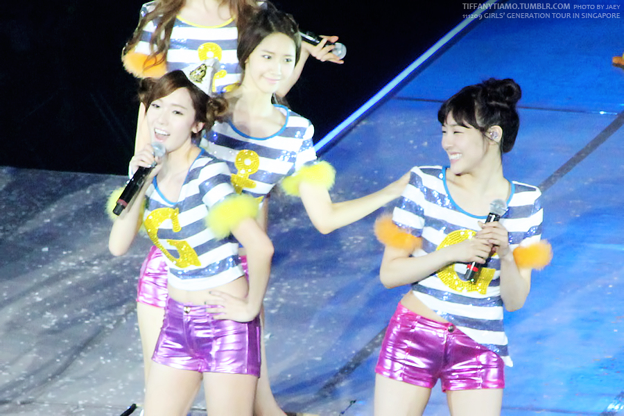 [CAPS] 2011 SNSD en su "Tour in Singapore" Tumblr_lw1hkqbql71qe5ygio1_1280