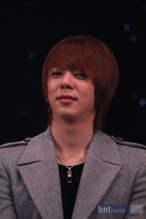 [NEWS] 110108 ZE:A SPECIAL LIVE IN JAPAN Part 3 110108001