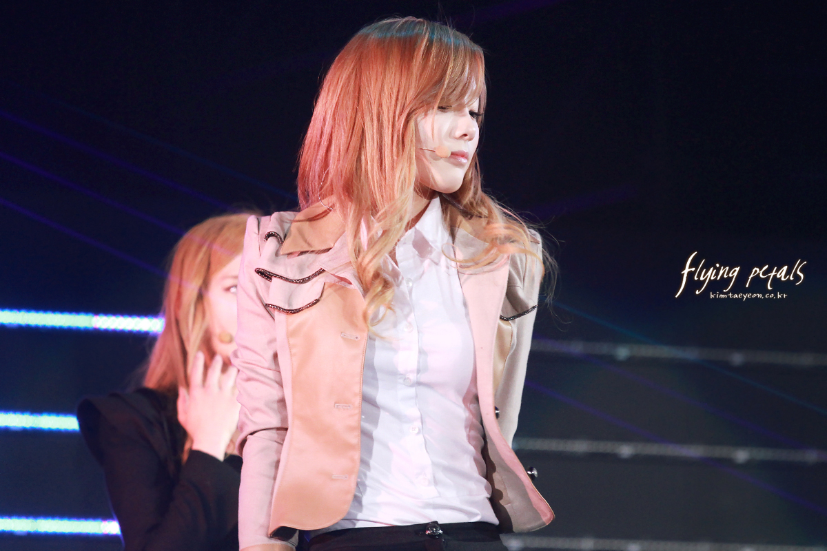 [CAPS] Taeyeon en el  Korean International Style Show Img_9377