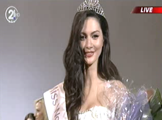 2013 | Miss World  Kosovo | Final 13/07 Capture-20130714-040043